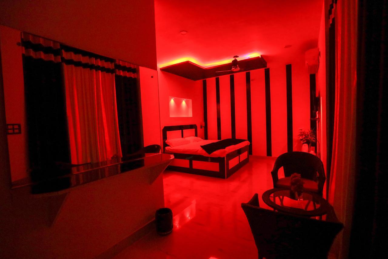Hotel V Chambal Paradise