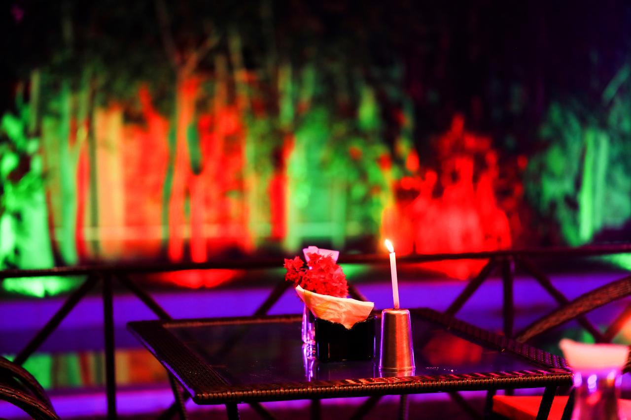 Hotel V Chambal Paradise Agra (Uttar Pradesh)